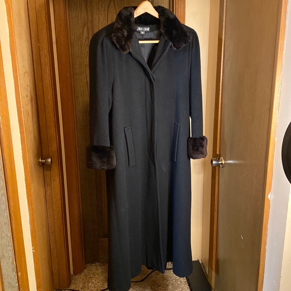 Made in USA! Vintage Steve by Searle Sz 6 Full Length Ladies Coat Black/Fur!